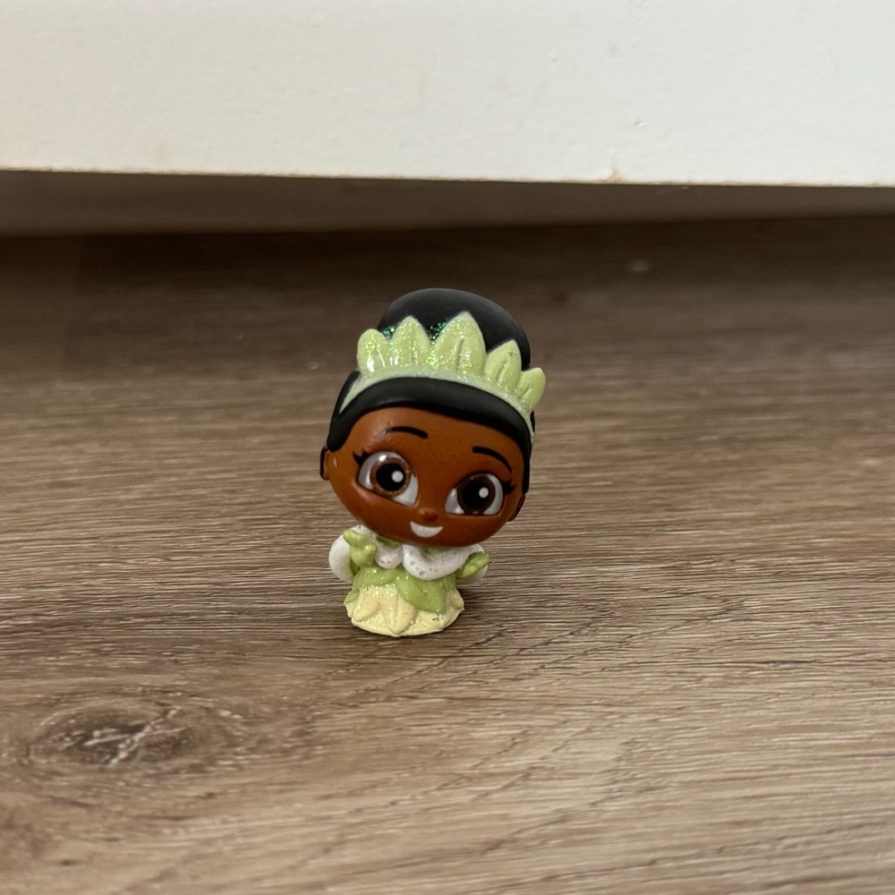 Disney Doorables Princess Tiana Princess and the Frog Series 12 Figure